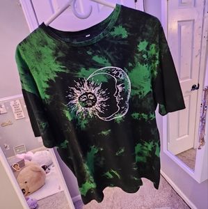Green and black graphic tee